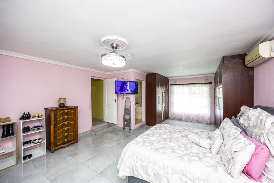 4 Bedroom Property for Sale in Amalinda North Eastern Cape